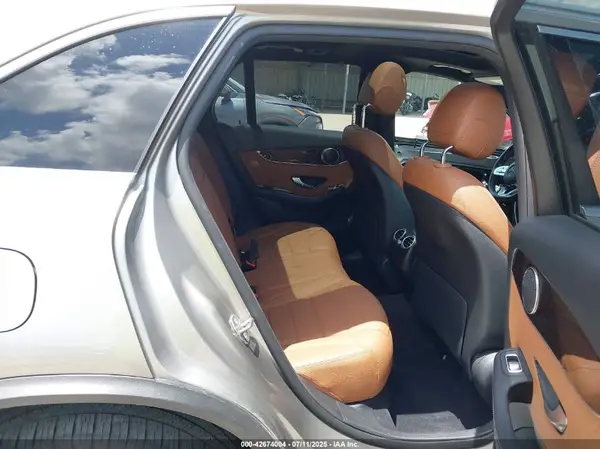 W1N0G8DB0LF775916 2020 MERCEDES-BENZ GLC - Image 8