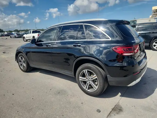 W1N0G8DB0LF860240 2020 MERCEDES-BENZ GLC - Image 2