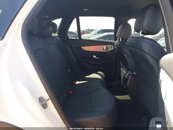 W1N0G8DB0MF869599 2021 MERCEDES-BENZ GLC - Image 8