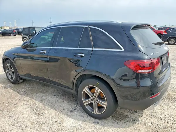 W1N0G8DB0MF870719 2021 MERCEDES-BENZ GLC - Image 2