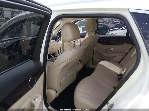 W1N0G8DB0MF923662 2021 MERCEDES-BENZ GLC - Image 7
