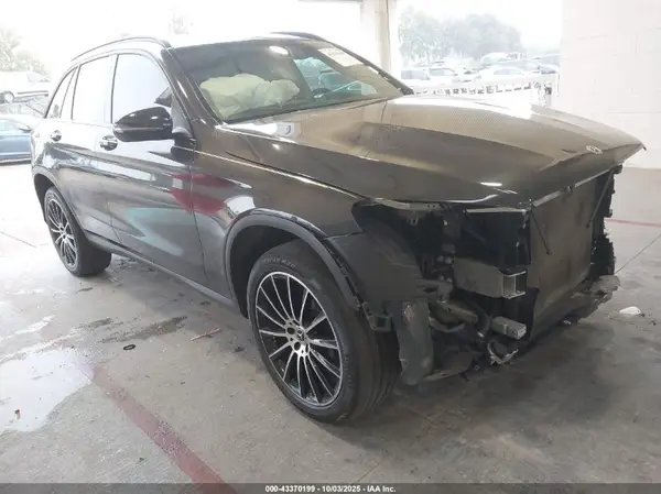 W1N0G8DB0MV314108 2021 MERCEDES-BENZ GLC - Image 1