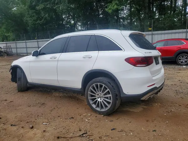 W1N0G8DB0MV323665 2021 MERCEDES-BENZ GLC - Image 2