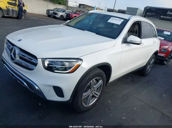 W1N0G8DB0NG057604 2022 MERCEDES-BENZ GLC - Image 2