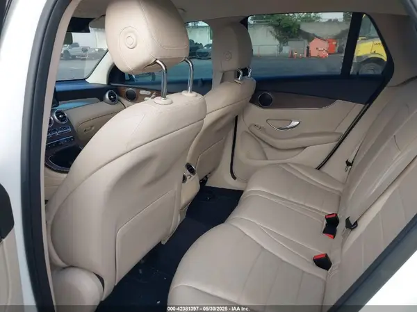 W1N0G8DB0NG057604 2022 MERCEDES-BENZ GLC - Image 8