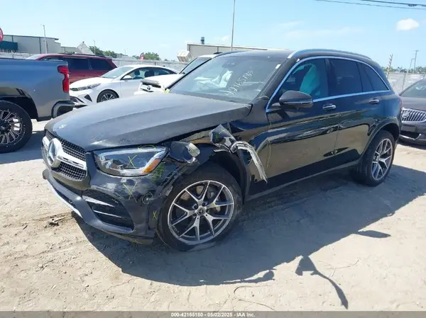 W1N0G8DB0NV346185 2022 MERCEDES-BENZ GLC - Image 2