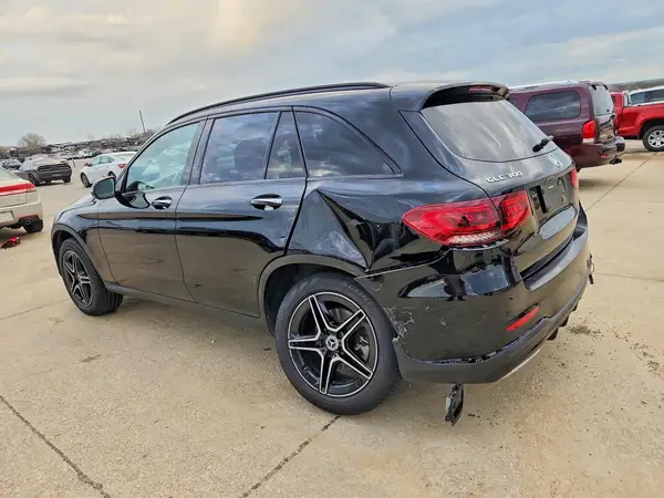 W1N0G8DB0NV348017 2022 MERCEDES-BENZ GLC - Image 2