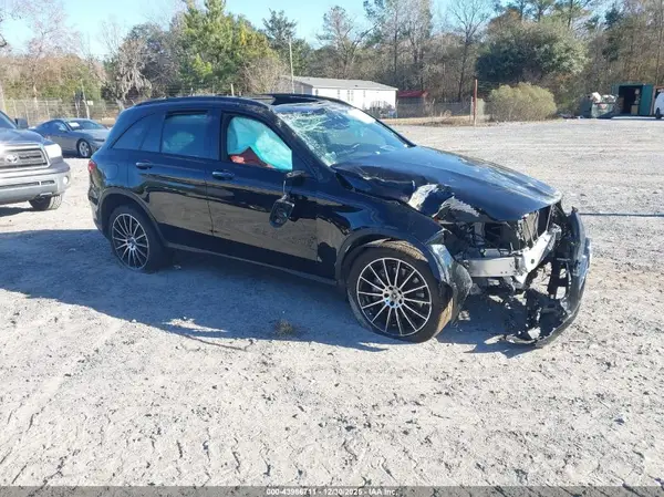 W1N0G8DB0NV348776 2022 MERCEDES-BENZ GLC - Image 1