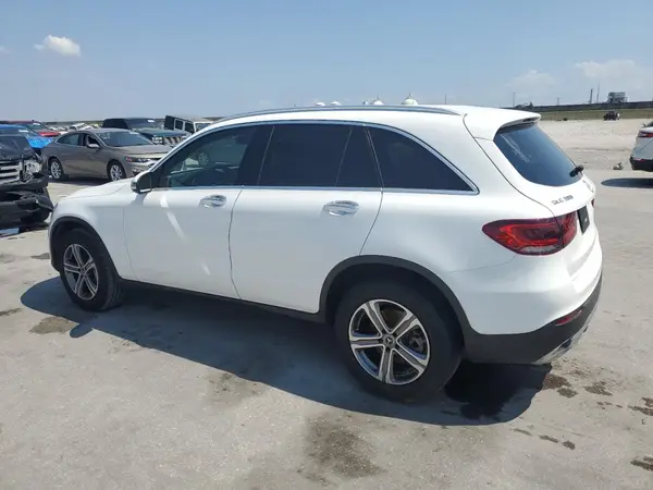 W1N0G8DB1LF818725 2020 MERCEDES-BENZ GLC - Image 2