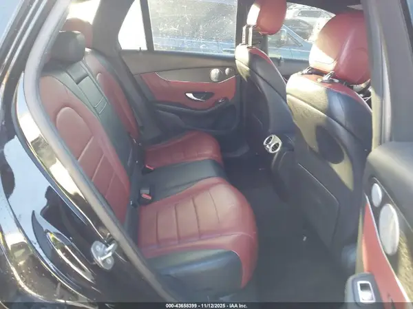 W1N0G8DB1LF863633 2020 MERCEDES-BENZ GLC - Image 8