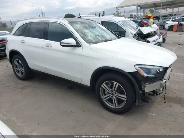 W1N0G8DB1MF867859 2021 MERCEDES-BENZ GLC - Image 1