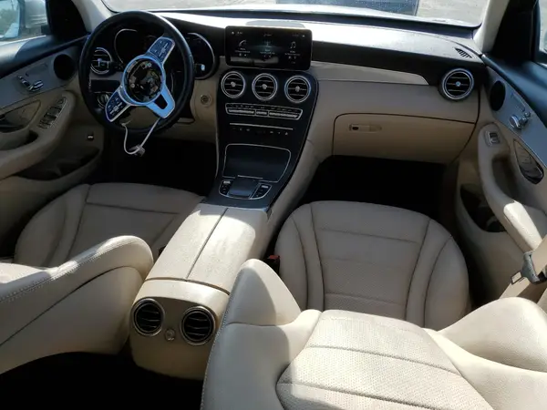 W1N0G8DB1MF917983 2021 MERCEDES-BENZ GLC - Image 8
