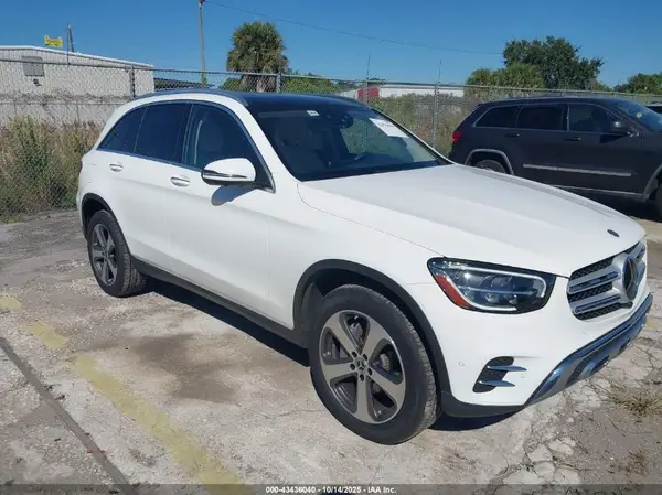 W1N0G8DB1MF926165 2021 MERCEDES-BENZ GLC - Image 1