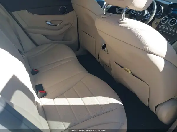 W1N0G8DB1MF926165 2021 MERCEDES-BENZ GLC - Image 8