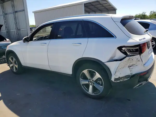 W1N0G8DB1MF937134 2021 MERCEDES-BENZ GLC - Image 2