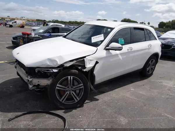 W1N0G8DB1MF951146 2021 MERCEDES-BENZ GLC - Image 2