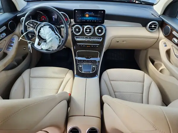 W1N0G8DB1MF974202 2021 MERCEDES-BENZ GLC - Image 8