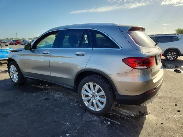 W1N0G8DB1MV267980 2021 MERCEDES-BENZ GLC - Image 2