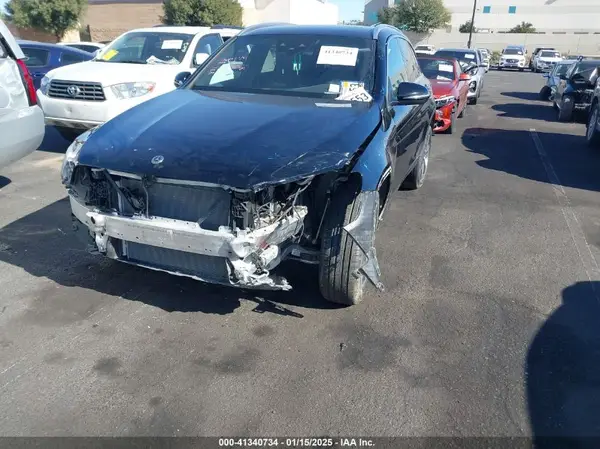 W1N0G8DB1MV269700 2021 MERCEDES-BENZ GLC - Image 2