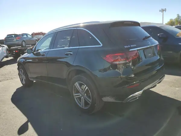 W1N0G8DB1MV287811 2021 MERCEDES-BENZ GLC - Image 2
