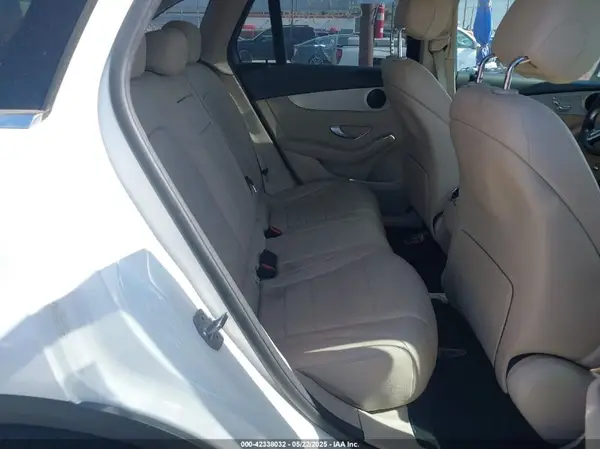 W1N0G8DB1MV289770 2021 MERCEDES-BENZ GLC - Image 8