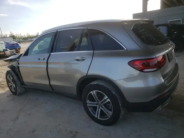 W1N0G8DB1MV312349 2021 MERCEDES-BENZ GLC - Image 2