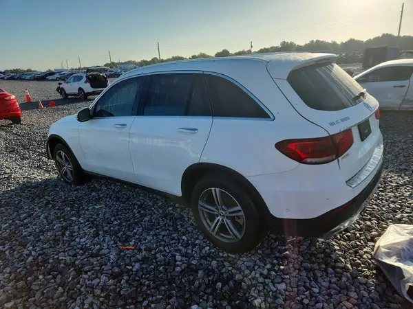 W1N0G8DB1NG084651 2022 MERCEDES-BENZ GLC - Image 2