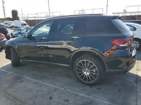 W1N0G8DB1NV397596 2022 MERCEDES-BENZ GLC - Image 2