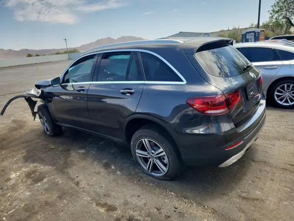 W1N0G8DB2LF765596 2020 MERCEDES-BENZ GLC - Image 2