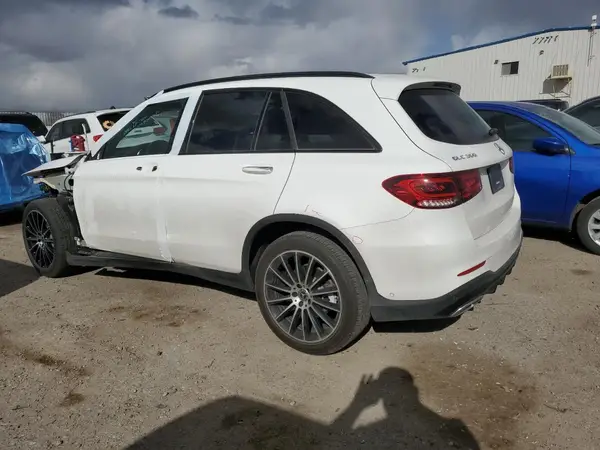 W1N0G8DB2LF779563 2020 MERCEDES-BENZ GLC - Image 2