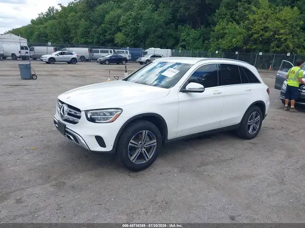 W1N0G8DB2LF784827 2020 MERCEDES-BENZ GLC - Image 2