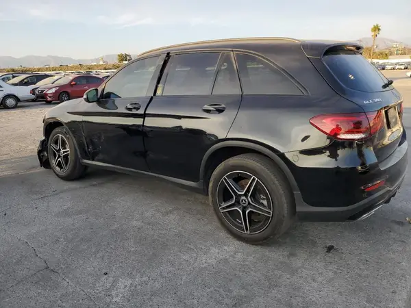 W1N0G8DB2LF812593 2020 MERCEDES-BENZ GLC - Image 2