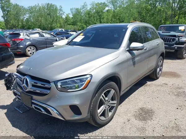 W1N0G8DB2LF827384 2020 MERCEDES-BENZ GLC - Image 2