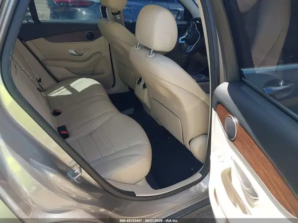 W1N0G8DB2LF827384 2020 MERCEDES-BENZ GLC - Image 8