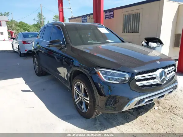 W1N0G8DB2MV268135 2021 MERCEDES-BENZ GLC - Image 1