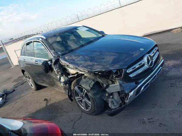 W1N0G8DB2MV316958 2021 MERCEDES-BENZ GLC - Image 1