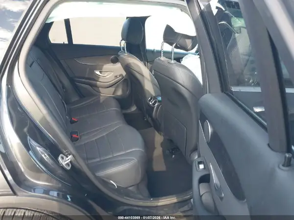 W1N0G8DB2MV316958 2021 MERCEDES-BENZ GLC - Image 8