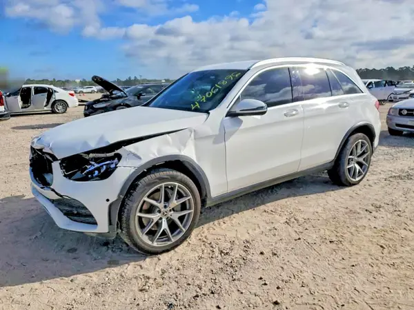 W1N0G8DB2MV318841 2021 MERCEDES-BENZ GLC - Image 1