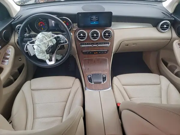 W1N0G8DB2NV331736 2022 MERCEDES-BENZ GLC - Image 8