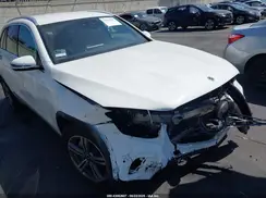 W1N0G8DB2NV337472 2022 MERCEDES-BENZ GLC