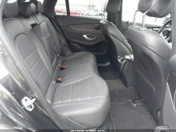W1N0G8DB2NV379236 2022 MERCEDES-BENZ GLC - Image 8