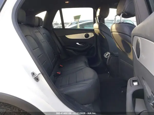 W1N0G8DB2NV379303 2022 MERCEDES-BENZ GLC - Image 8