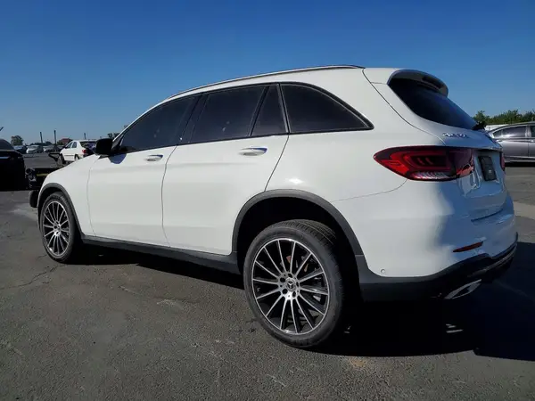 W1N0G8DB2NV386347 2022 MERCEDES-BENZ GLC - Image 2