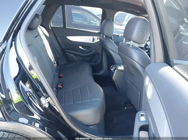 W1N0G8DB3LF756700 2020 MERCEDES-BENZ GLC - Image 8