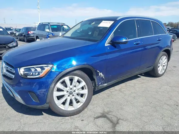 W1N0G8DB3LF772816 2020 MERCEDES-BENZ GLC - Image 2