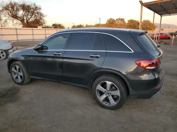 W1N0G8DB3LV262746 2020 MERCEDES-BENZ GLC - Image 2