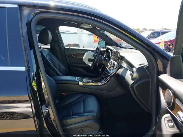 W1N0G8DB3MF898451 2021 MERCEDES-BENZ GLC - Image 8