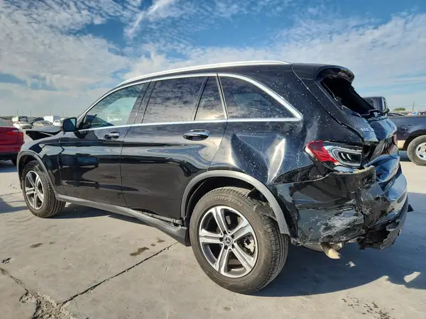 W1N0G8DB3MF911599 2021 MERCEDES-BENZ GLC - Image 2