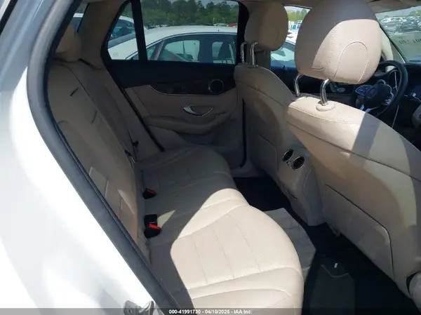 W1N0G8DB3MV263977 2021 MERCEDES-BENZ GLC - Image 8