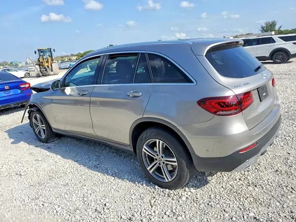 W1N0G8DB3MV269102 2021 MERCEDES-BENZ GLC - Image 2